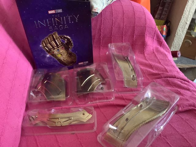 Guantelete Infinito Thanos de Planeta DeAgostini