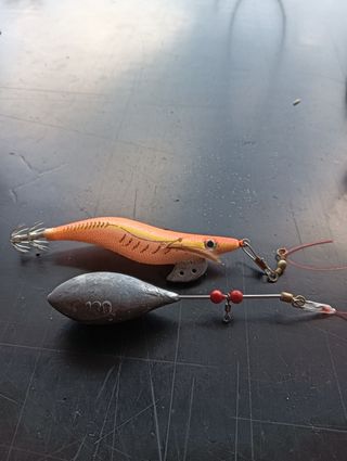 Anzuelo calamar y lastre de 130gr.