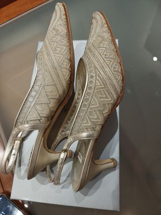 Zapatos GODY dorados eventos