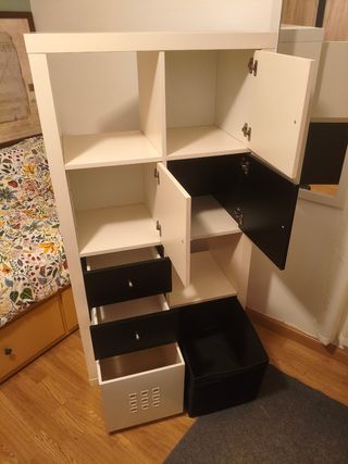 Estantería Kallax Ikea blanco-negro