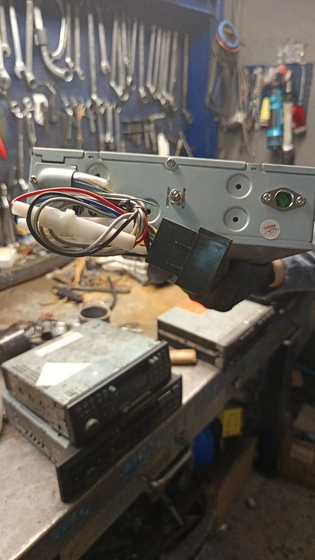 Radio Cassette Brigmton BR-324