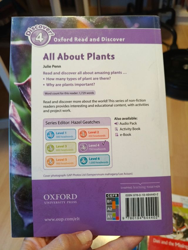 Read and Discover: Level 4: 750-Word Vocabulary...