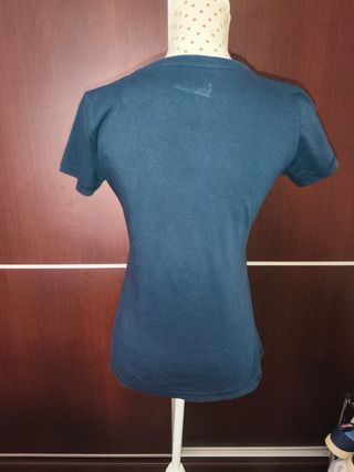 Camiseta Vespa azul y rosa