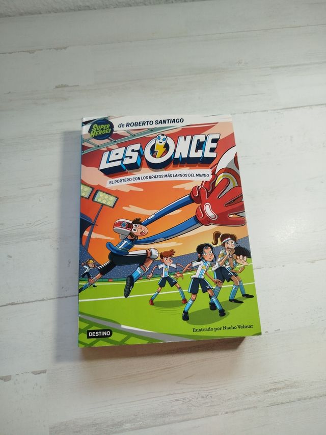 Los Once 2. El portero con los brazos más largos..