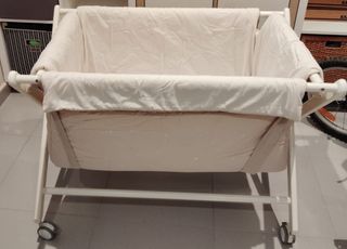 Minicuna bebé. Sólo venta en persona.