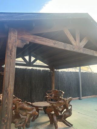 Conjunto jardín mesa y  4 sillones de raiz teka