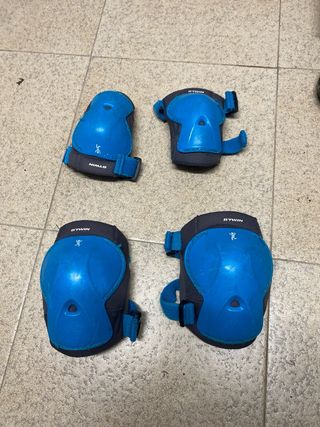 Patines en línea extensibles talla 30-33.