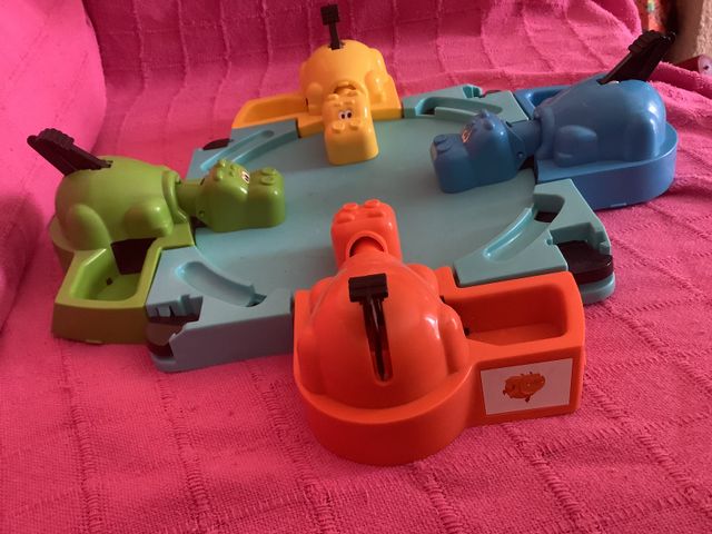 Juego de mesa Hipopótamos traga bolas