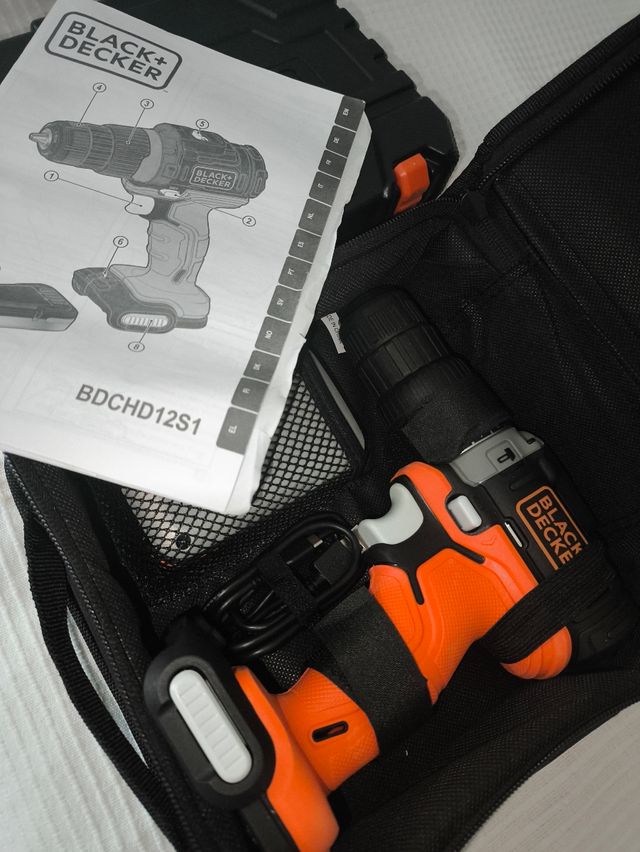 Taladro percutor 12V +Brocas (LA BATERÍA NO CARGA)