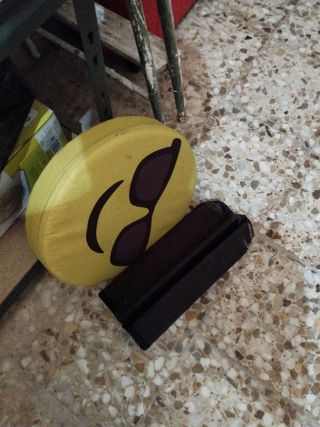Puff Emoji - Asiento con almacenaje