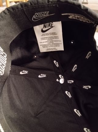 Gorra Nike negra original hombre precio fijo.