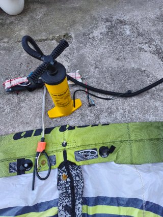 Equipo de kitesurf Airush