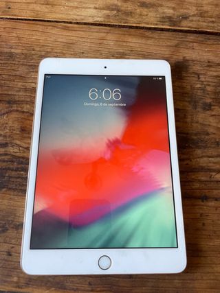 iPad mini gold - Apple