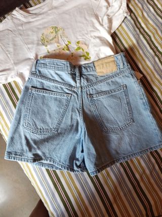 Conjunto top+shorts blanco y azul