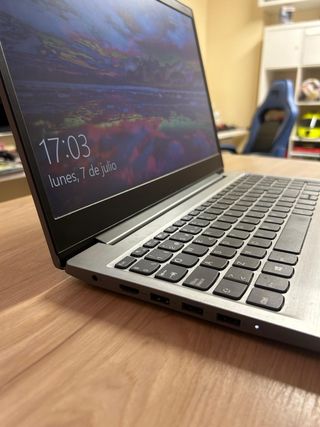 Lenovo Ideapad 5165 - Portátil Gris
