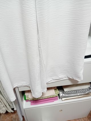 Pantalones blancos anchos