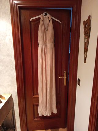 Vestido beige fiesta plisado