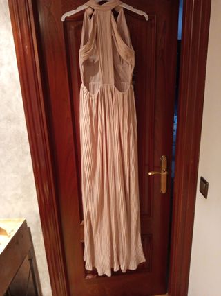 Vestido beige fiesta plisado