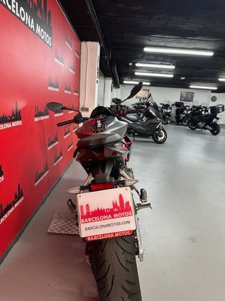 APRILIA TUONO 660 DEL AÑO 2021 !! VERSION 35 KW !!