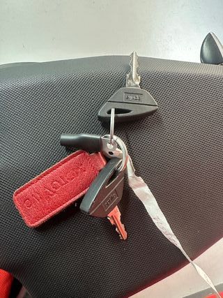 APRILIA TUONO 660 DEL AÑO 2021 !! VERSION 35 KW !!