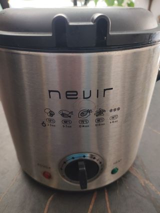 Freidora pequeña Nevir 1,3 l. de aceite