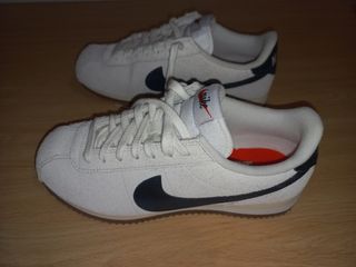 Zapatillas Nike Cortez - 37.5