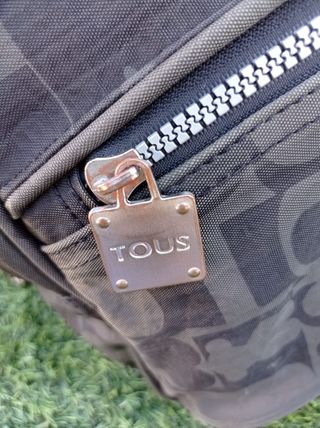 Bolso bandolera TOUS negro y gris