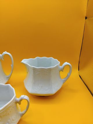 Juego 3 Jarras Porcelana Blanca