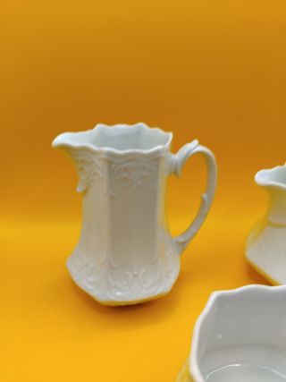 Juego 3 Jarras Porcelana Blanca