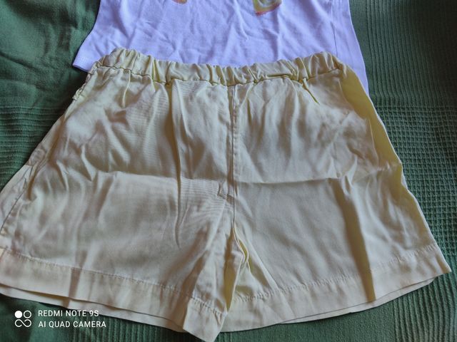 Conjunto niña: 2 camisetas + shorts