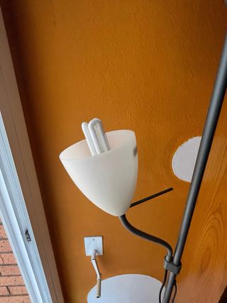 Lámpara pie doble luz gris