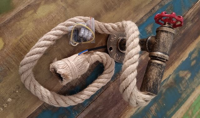 Lámpara estilo industrial