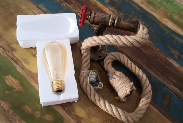 Lámpara estilo industrial