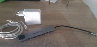 Cargador Apple Mac 61W USB-C