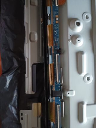 Pantalla LCD TV Samsung  negra - Repuesto