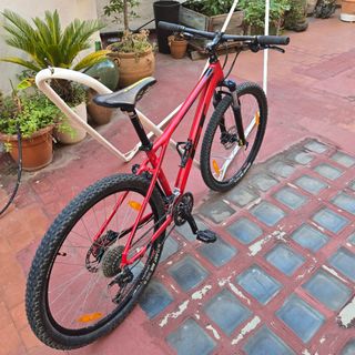 Bicicleta GT Avalanche Sport roja M