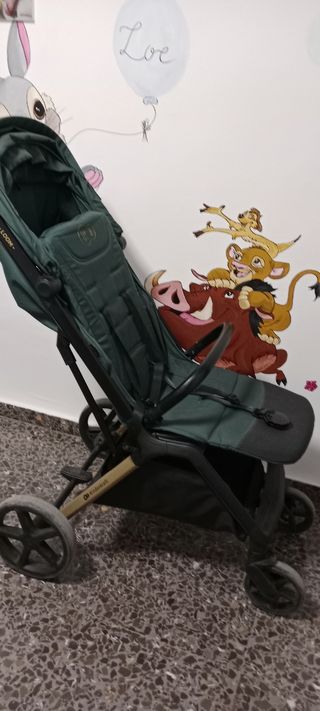 Silla paseo Loola bebé verde