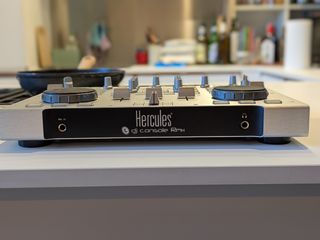 Hercules RMX DJ Console