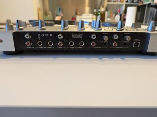 Hercules RMX DJ Console