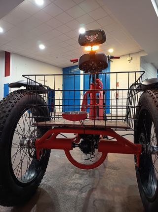 Triciclo eléctrico adulto