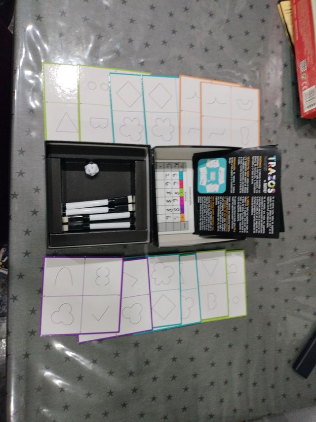 Trazos Party&Co , Monopoly y Tabú