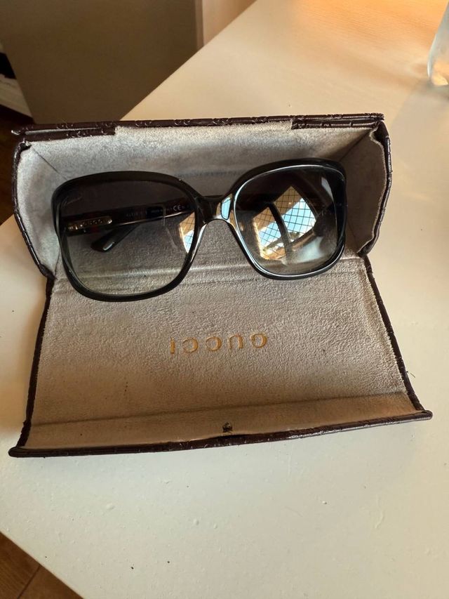 Gafas sol Gucci - negras