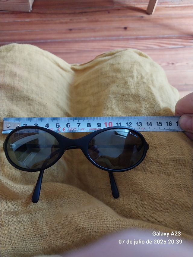 Óculos de sol infantil Bollé - preto