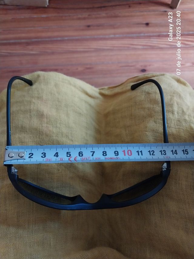 Óculos de sol infantil Bollé - preto