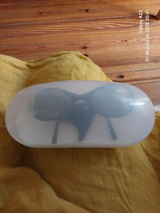 Óculos de sol infantil Bollé - preto