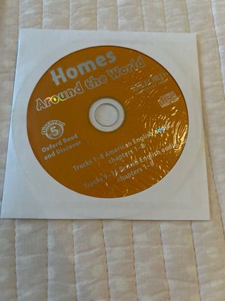 Oxford Read and Discover: Level 5: Homes Around...