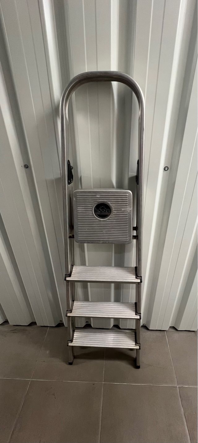 Escalera aluminio Rolser 4 peldaños