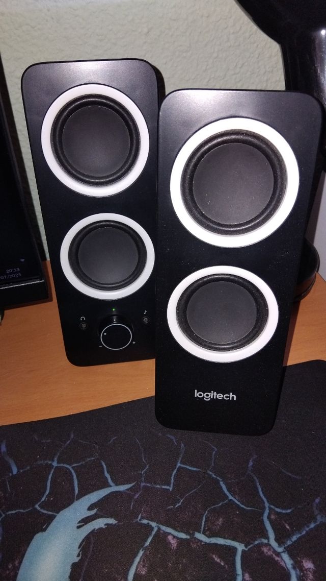 Altavoces Logitech Z200 - 2.0