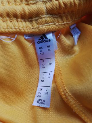 Shorts Adidas Amarillos