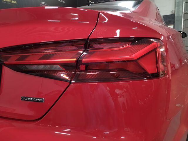 SEMINUEVO Audi A5 BLAK LINE 2.0TDI 204C.V 2022